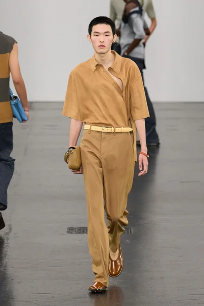 Look 35
